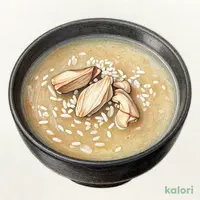 ７Ｐ　鶏のうま味が広がる参鶏湯